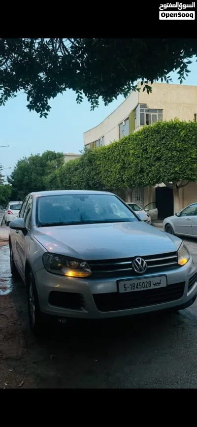 Volkswagen Touareg Standard 2