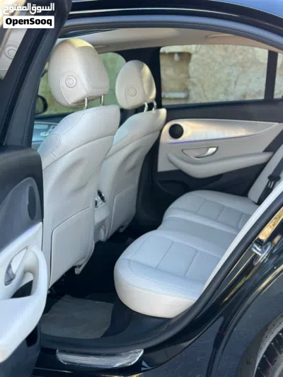 Mercedes Benz E-Class E 200 3