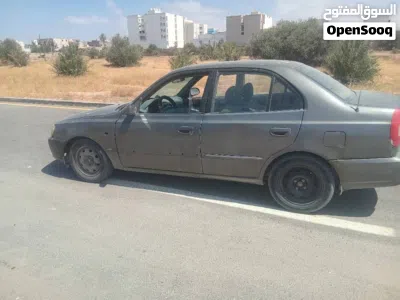 Hyundai Verna EX 2