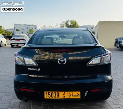 Mazda 3 S 2