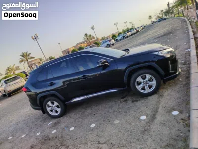 Toyota RAV 4 Basic 3