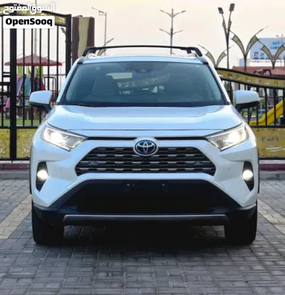 Toyota RAV 4 Limited 2