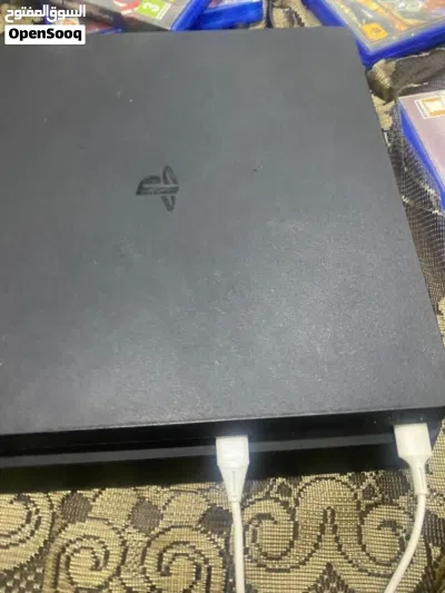 ps 4 slim 1t online اقرأ الوصف معه ألعاب الجهاز نضيف جدا 2