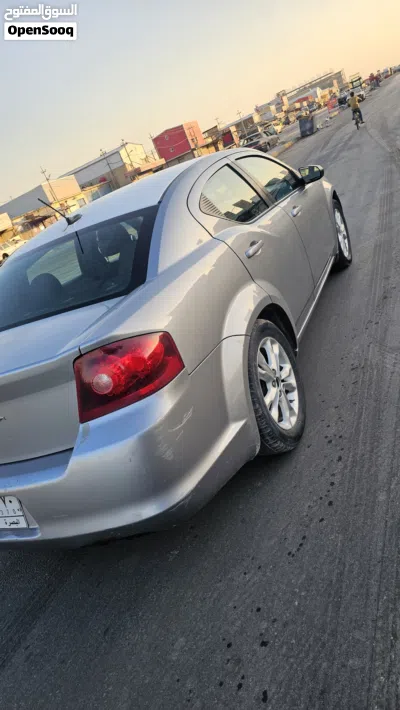 دودج افنجر SXT 4