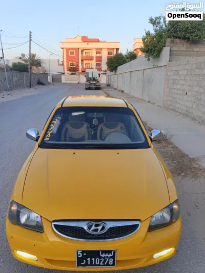 Hyundai Verna EX 2