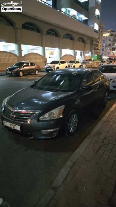 Nissan Altima S 4