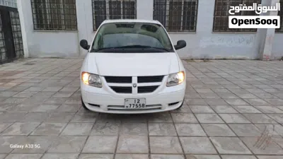 Dodge Caravan Standard 3