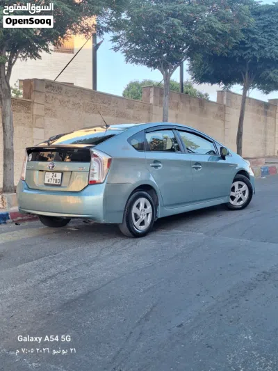 تويوتا بريوس Prius 3