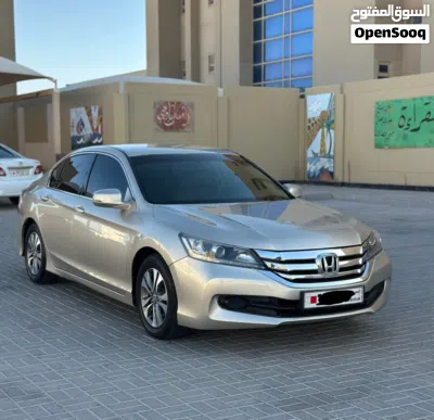 Honda Accord Standard 2