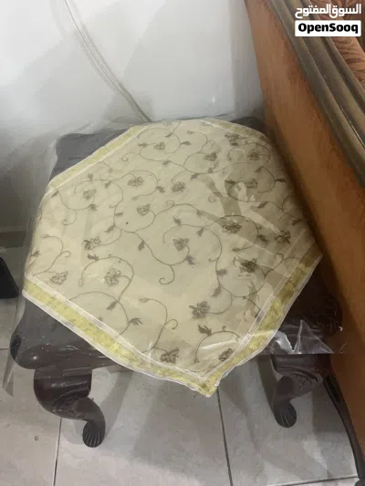 طقم كنب وطاولات وكراسي سفرة 4