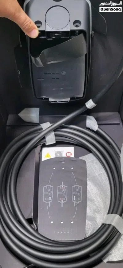 Tesla Wall Connector / 24 Ft Connector Gen 3 شاحن تسلا 4