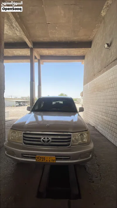Toyota Land Cruiser EXR 3