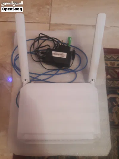 راوتر WiFi 5G FiberHomeUmnia(جديد بالكرتونه لم يستعمل موديل 2025).ذو كفاءه وسرعه عاليه(جديد وكاله). 2