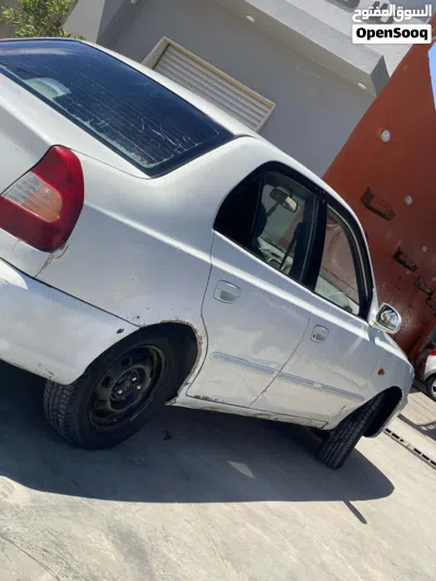 Hyundai Verna S 4
