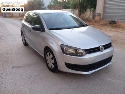 Volkswagen Polo Standard 2