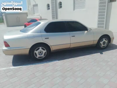 لكزس LS LS 400 3