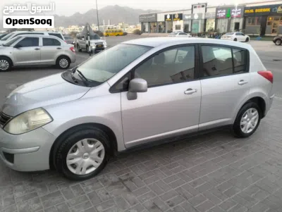 Nissan Tiida 2