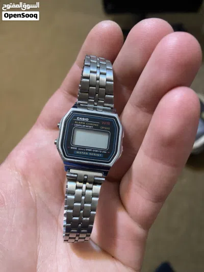 ساعتين من نوع casio 3