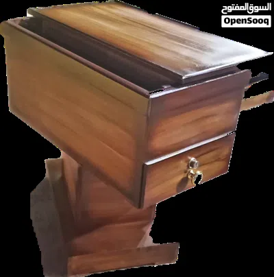 طاولة مكتب 2
