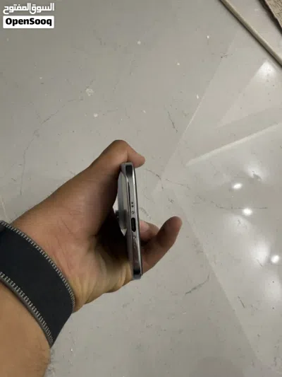 ايفون اير 17 2