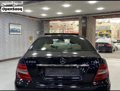 مرسيدس بنز الفئة-C C 250 2
