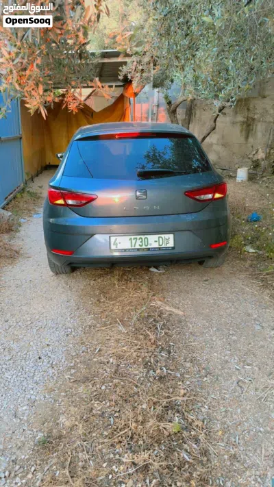 سيات ليون Standard 2