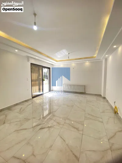 شقة فاخرة للبيع في ضاحية النخيل - خلف مطعم النخيل 175م مع ترسات 220م لم تسكن بسعر مغري 2