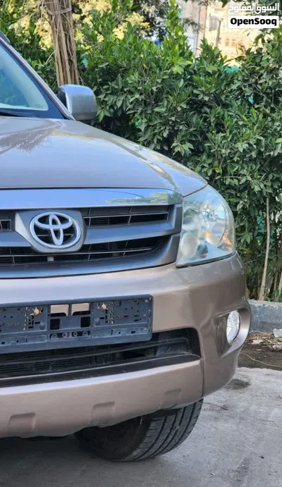 Toyota Fortuner Sport 4