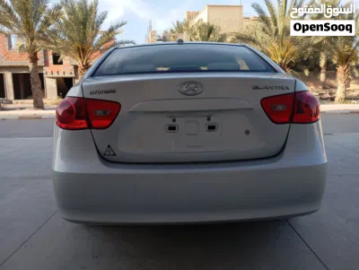 Hyundai Elantra GLS 2