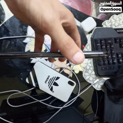 موجود xsmax الجهاز وكاله كلشي اصلي فقط مغير بطاريه فكك من جهاز تاني 4