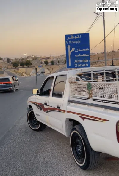 Toyota Hilux GLX 3