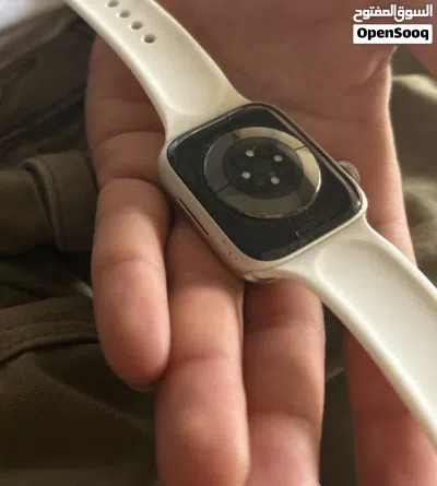 Apple Watch Series 7 بحالة الوكالة استعمال خفيف وسعر مغري 2