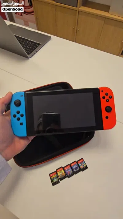 Nintendo Switch - مع 5 ألعاب 2