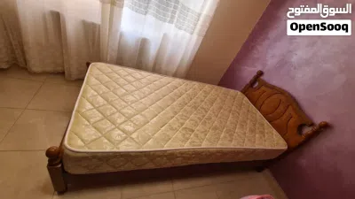 تخت مفرد مع فرشة 3