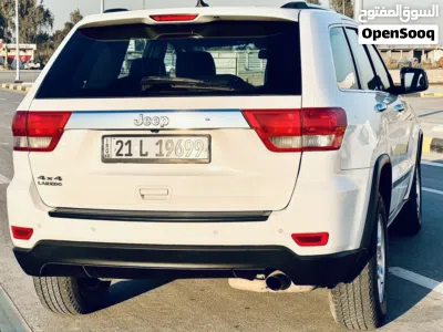 Jeep Grand Cherokee Laredo 3