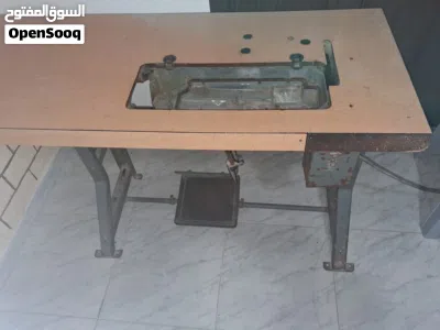 طاولة خياطه سنجر مع ماتور شغال 3