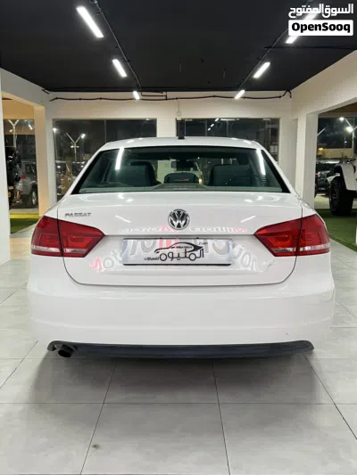 فولكسفاغن باسات Standard 4
