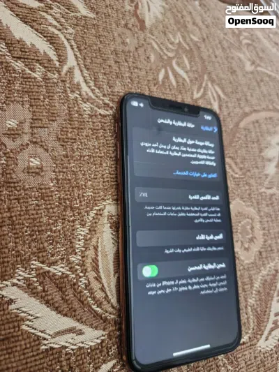 iPhone XS Gold 2