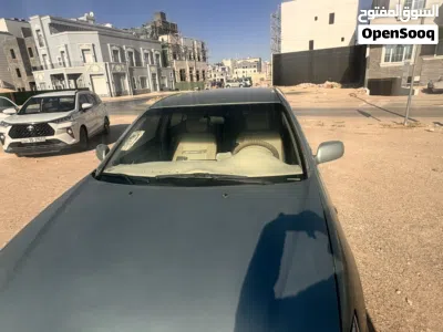 تويوتا كامري Standard 4