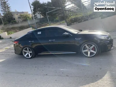 كيا K5 Standard 3
