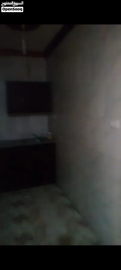 استديو للبيع في اربد شارع الجامعه بالقرب من اربد مول 4