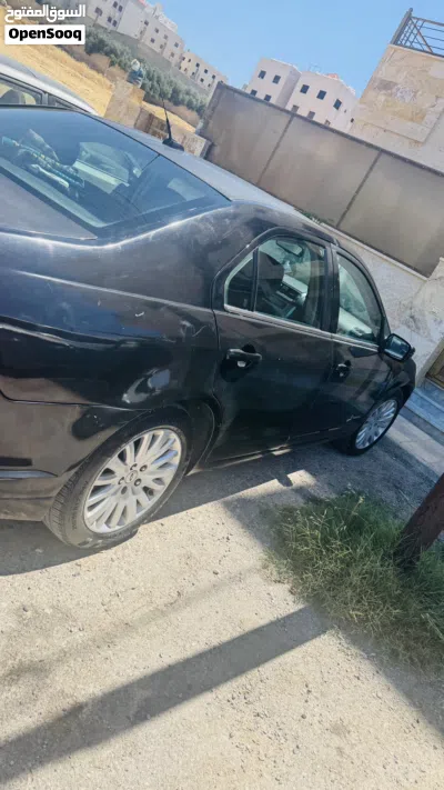 Ford Fusion Standard 4