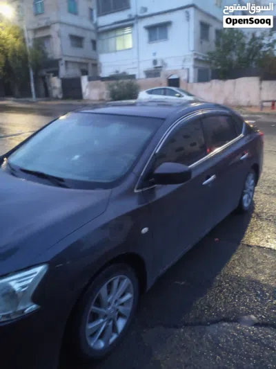 Nissan Sentra Standard 2