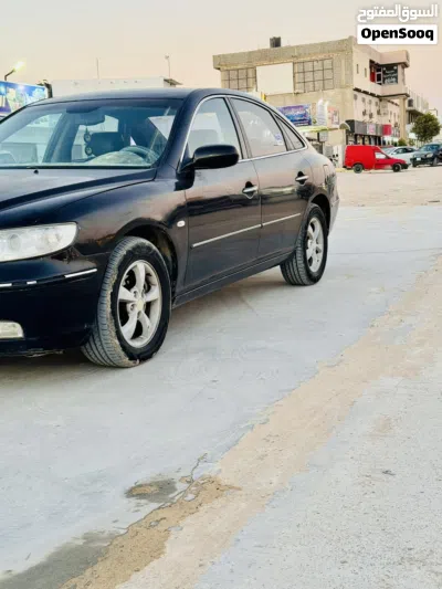 Hyundai Azera Standard 4