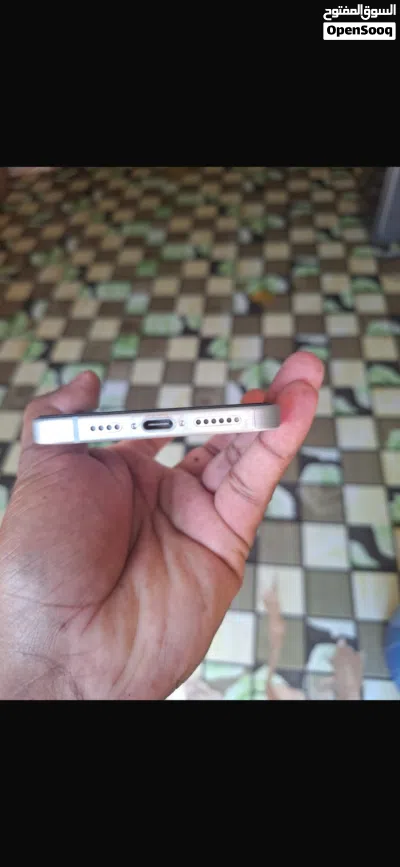 Used Apple iPhone 15 Plus - 128GB, White, Good Condition with Charger 2