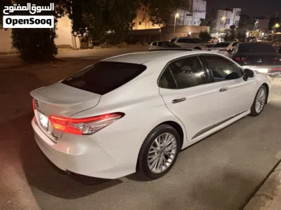Toyota Camry Grande 2