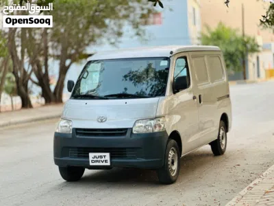Toyota LiteAce AT 2