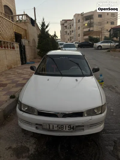 Mitsubishi Lancer Standard 4