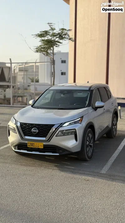 نيسان روج SV 3