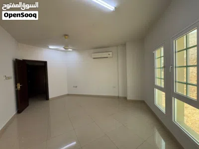 شقة غرفتين ومجلس بالقرب من مركز القبائل ومركز صحى بوشر، موقع مميز وقريب من جميع الخدمات. 2